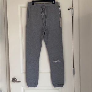 FOG - Fear of God Essentials Sweatpants